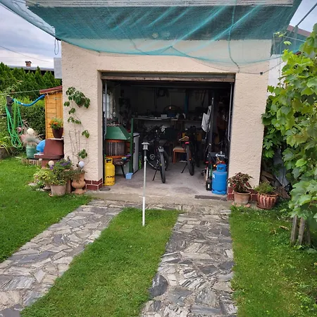 Peaceful 4-room House In - Bike Friendly Daire