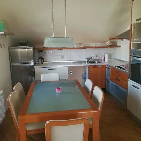 Peaceful 4-room House In - Bike Friendly * Marburgo
