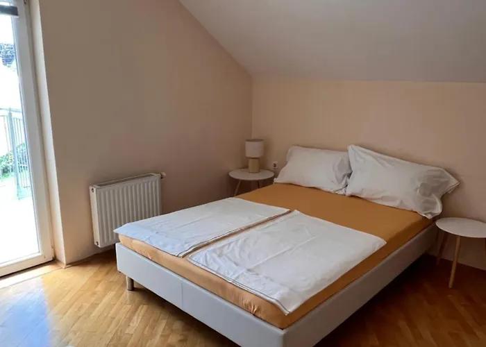 Peaceful 4-room House In - Bike Friendly Daire Maribor