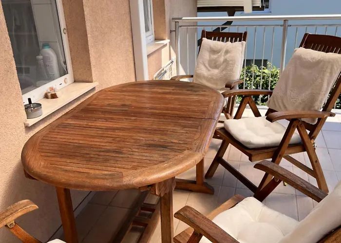 Daire Peaceful 4-room House In - Bike Friendly Maribor